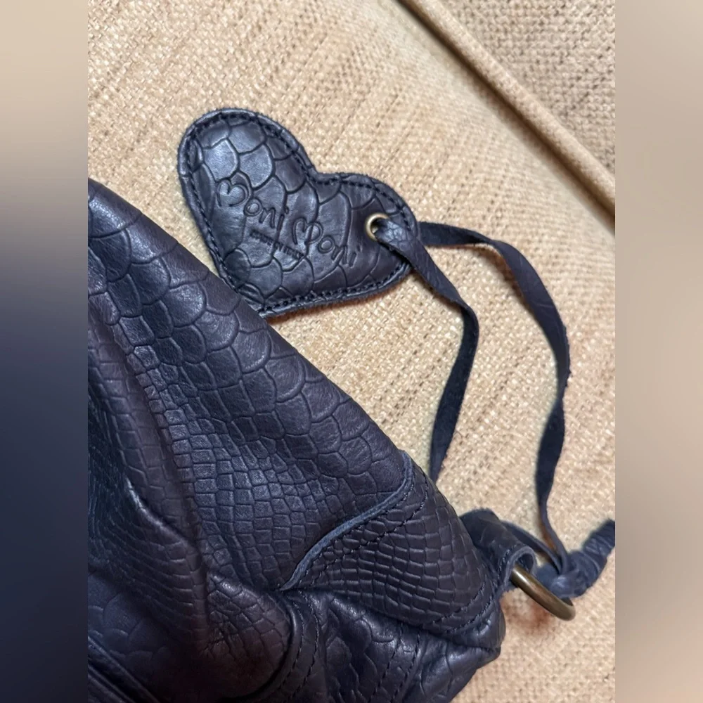 Moni Moni Splendor Tote Satchel PRICE DROP! - Picture 5 of 13